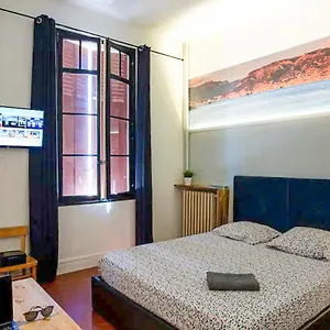 #1 Centre Au Calme, Lumineux, Stationnement Facile Appartement Toulon